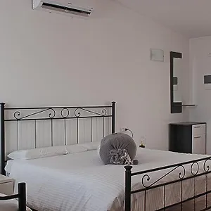 https://agriturismo-pelos.hotelslidodijesolo.com