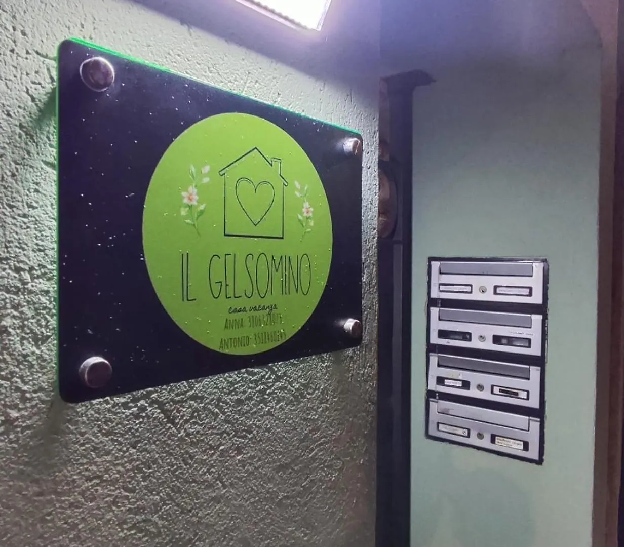 Casa Vacanza Il Gelsomino Somma Lombardo Apartment